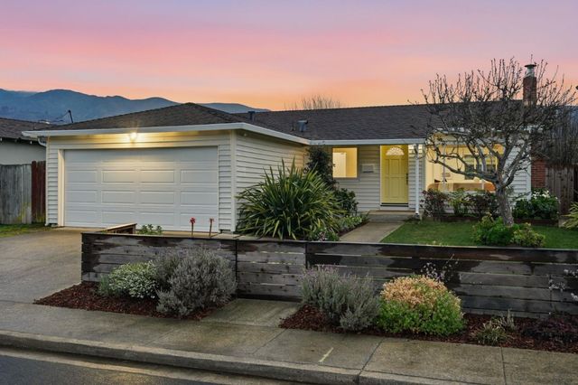 824 Arguello Boulevard, Pacifica, CA 94044