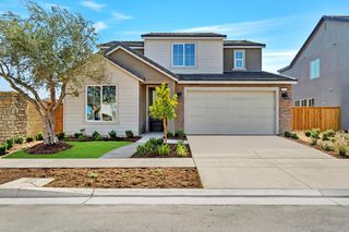 1052 Springtime Avenue, Clovis, CA 93619