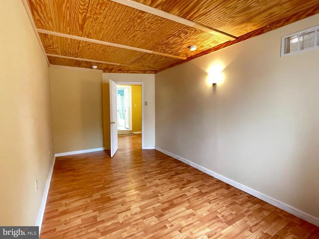 598 WAKEFIELD DR, Colonial Beach, VA 22443