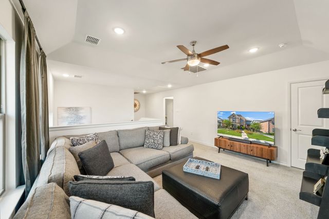 1908 Temple, Van Alstyne, TX 75495