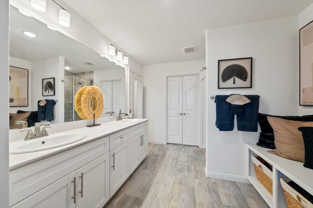 1908 Temple, Van Alstyne, TX 75495