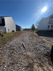 108 Patriot Loop, Sellersburg, IN 47172