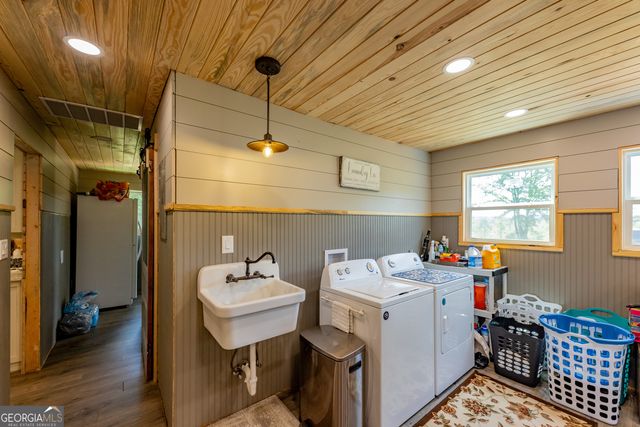 655 White Road, Thomaston, GA 30286