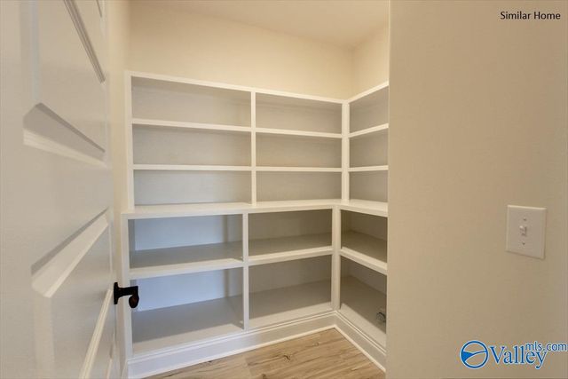 Flagstaff - B Newby Chapel Road, Athens, AL 35613