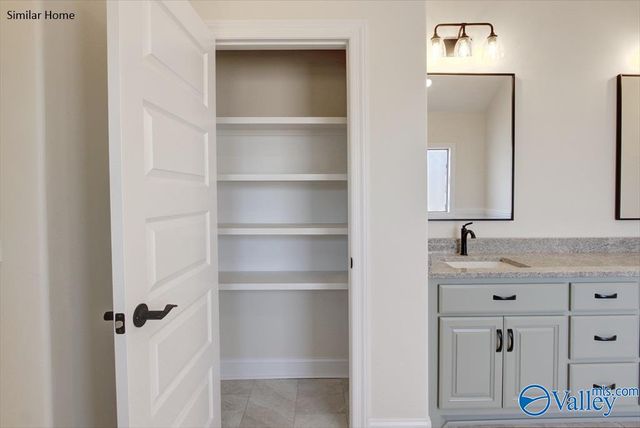 Flagstaff - B Newby Chapel Road, Athens, AL 35613