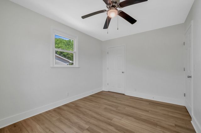 738 McPherson Dr, Nashville, TN 37221