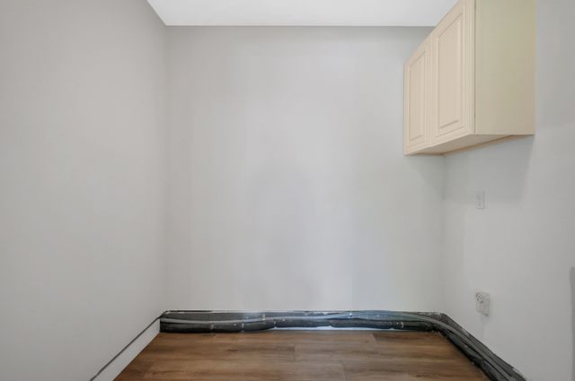 738 McPherson Dr, Nashville, TN 37221