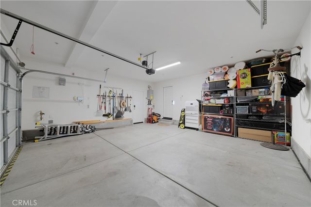 13857 Raven Street, Victorville, CA 92392