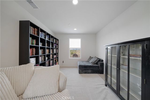 13857 Raven Street, Victorville, CA 92392