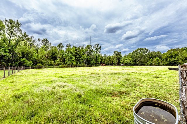 12220 Farm To Market 356, Trinity, TX 75862