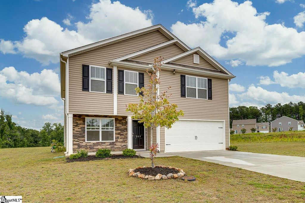 203 Yellow Branch Trail, Piedmont, SC 29673
