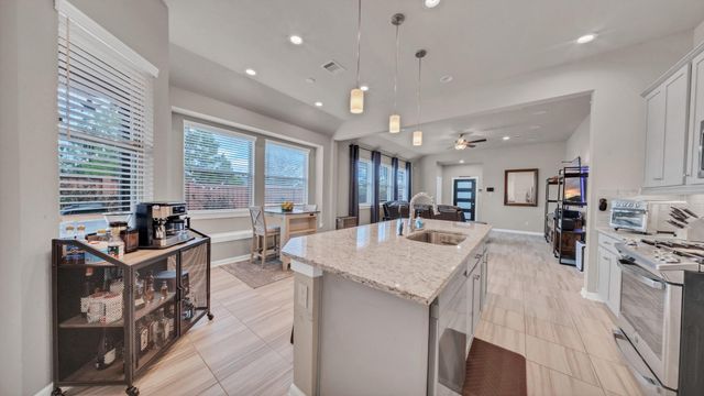 6123 Dovetail Cliff Court, Katy, TX 77493