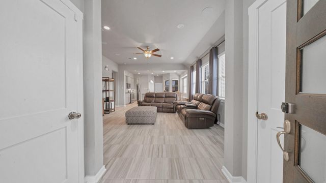 6123 Dovetail Cliff Court, Katy, TX 77493