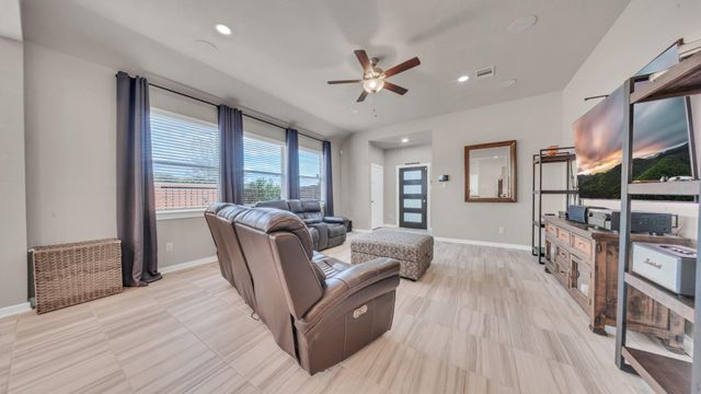 6123 Dovetail Cliff Court, Katy, TX 77493