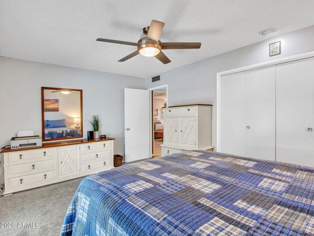 10925 W ROUNDELAY Circle, Sun City, AZ 85351