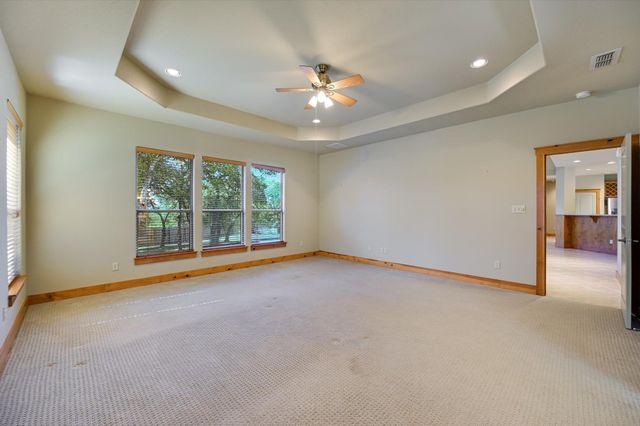 404 W View DR, Wimberley, TX 78676