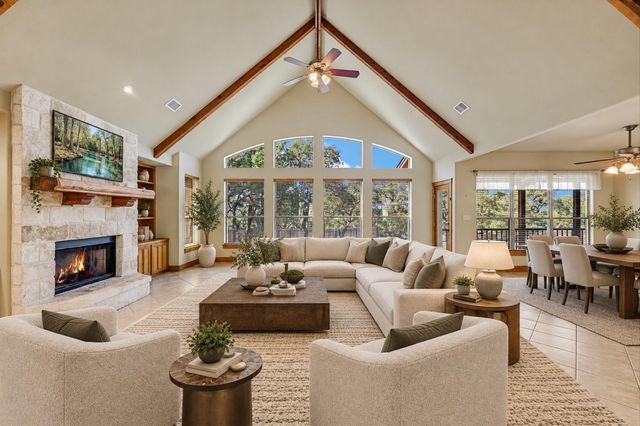 404 W View DR, Wimberley, TX 78676