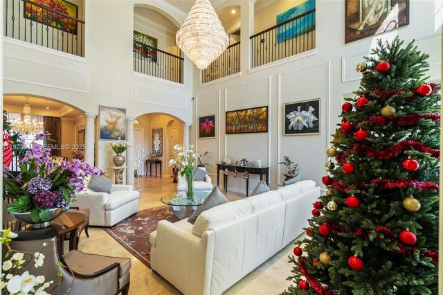 1555 Windjammer Way, Hollywood, FL 33019