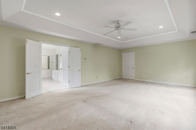 12 Warren Ave, Green Brook Twp., NJ 08812
