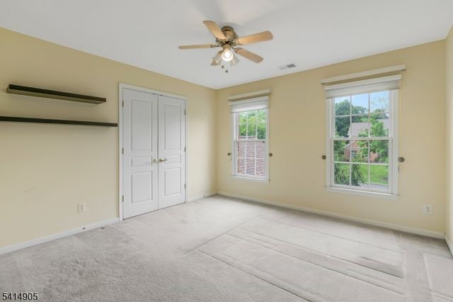 12 Warren Ave, Green Brook Twp., NJ 08812