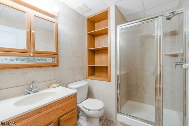 12 Warren Ave, Green Brook Twp., NJ 08812