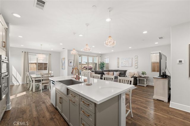 5338 Matera Lane, Fontana, CA 92336