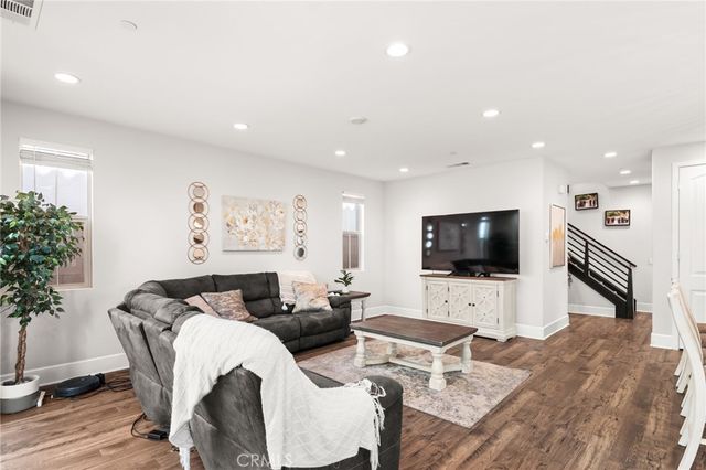 5338 Matera Lane, Fontana, CA 92336