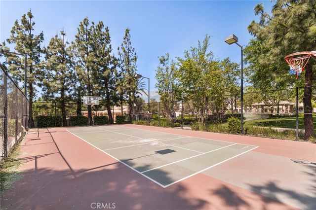 5338 Matera Lane, Fontana, CA 92336