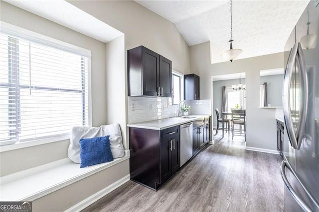 817 Riverstone Lane, Woodstock, GA 30188