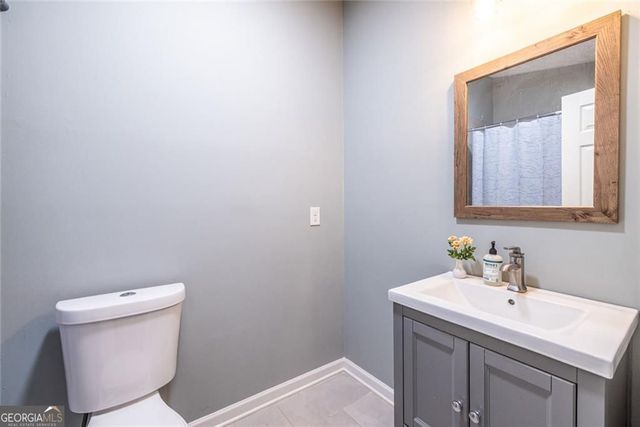 817 Riverstone Lane, Woodstock, GA 30188