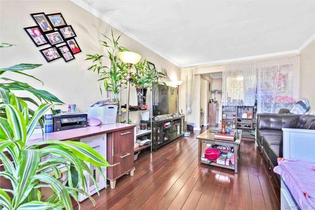 28-02 141st Street 3D, Flushing, NY 11354