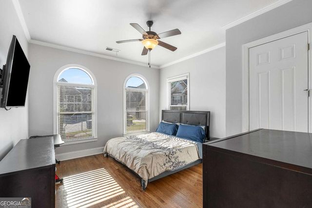 679 Crystal Cove Court, Loganville, GA 30052