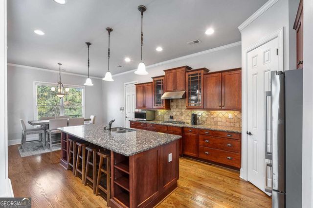 679 Crystal Cove Court, Loganville, GA 30052