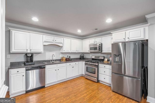 679 Crystal Cove Court, Loganville, GA 30052