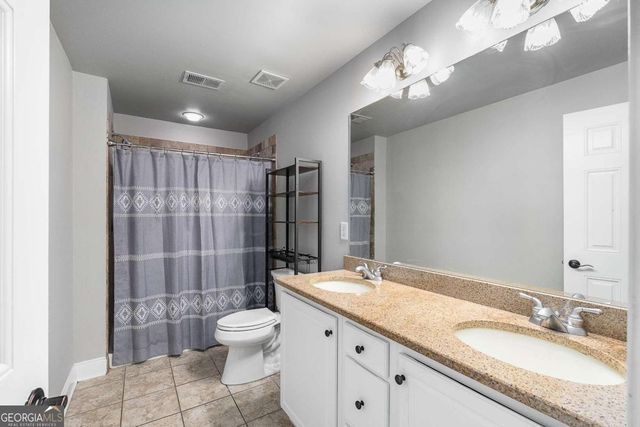 679 Crystal Cove Court, Loganville, GA 30052