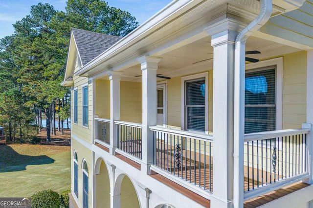 679 Crystal Cove Court, Loganville, GA 30052