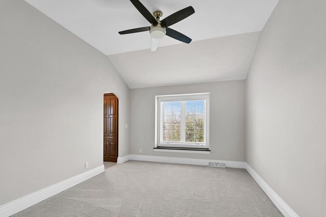 19955 Bradon TRAIL, Brookfield, WI 53045
