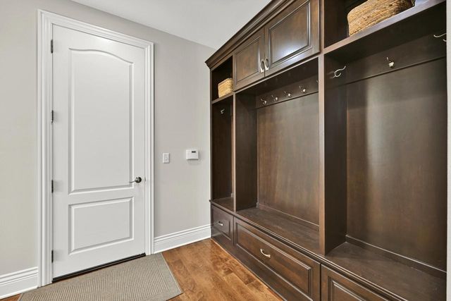 19955 Bradon TRAIL, Brookfield, WI 53045