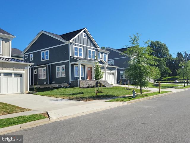 5805 BEECHER ST, Cheverly, MD 20785