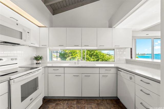 45-081 Lilipuna Road A, Kaneohe, HI 96744