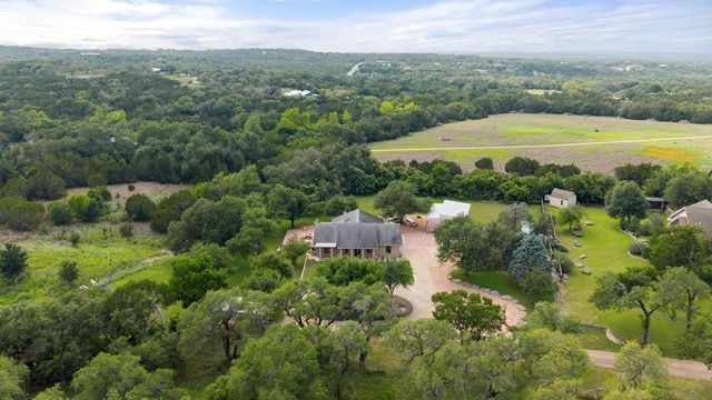 12135 Fitzhugh RD, Austin, TX 78736