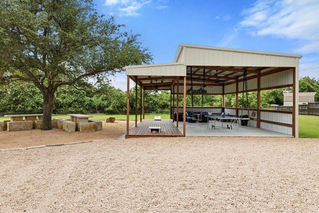 12135 Fitzhugh RD, Austin, TX 78736
