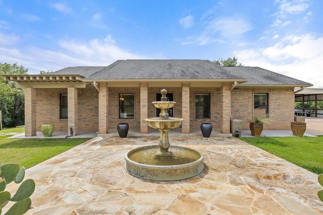 12135 Fitzhugh RD, Austin, TX 78736