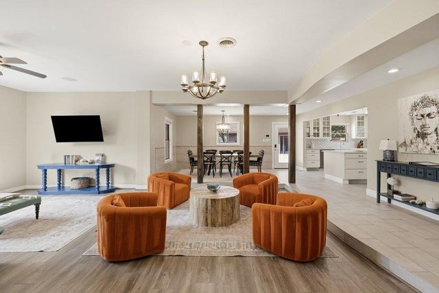 12135 Fitzhugh RD, Austin, TX 78736