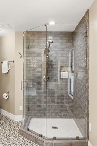 12135 Fitzhugh RD, Austin, TX 78736