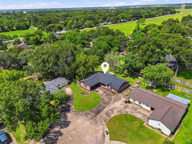 1400 Gardenia Circle, Rosenberg, TX 77471