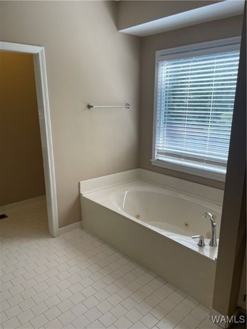 1521 Cypress Cove, Hoover, AL 35244