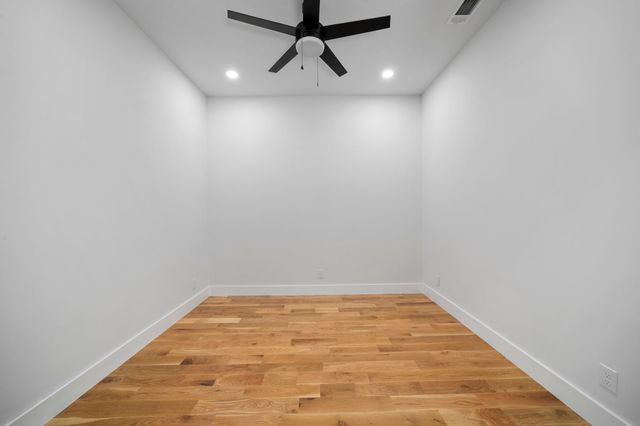 732 Cedar Hill Avenue, Dallas, TX 75208