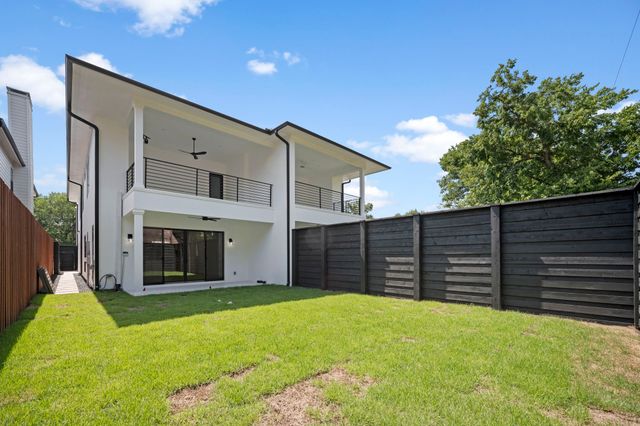732 Cedar Hill Avenue, Dallas, TX 75208