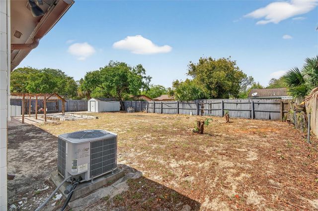 526 E GRANDVIEW WAY, Casselberry, FL 32707